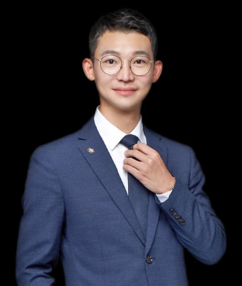 서초공공계약변호사 undefined